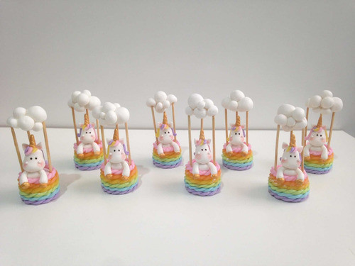 Souvenirs Unicornio En Globo Aerostático Y Nubes 1