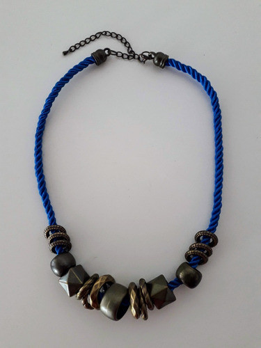 Collar Corto Fantasía Cordón Azul 0