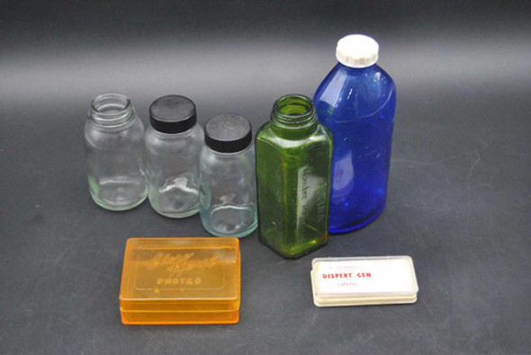 Antiguo Lote Frascos Bollones Farmacia Baquelita Viejo Deco 0 Antiguo Lote Frascos Bollones Farmacia Baquelita Viejo Deco 0