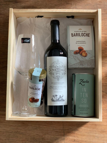 Caja Navideña Gran Enemigo, Oliva, Dulces, Copa Cristal 1 Caja Navideña Gran Enemigo, Oliva, Dulces, Copa Cristal 1