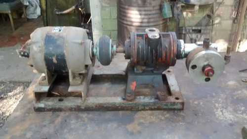 Máquina De Ordeñar / Bomba De Vacío / Ordeñadora 0