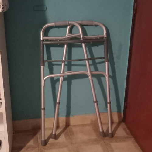 Andador Ortopedico Plegable Con Doble Articulación As 1