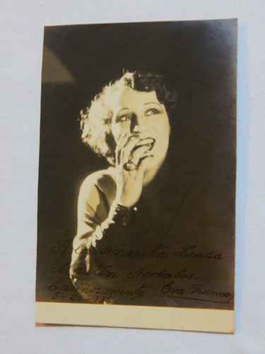 Fotografia Firmada Eva Franco Sonriendo 1