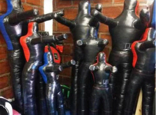 Muñeco De Piso Medio Torso(envió Por Encomienda) 1