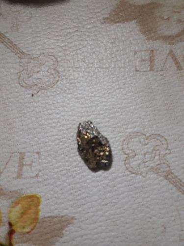 Piedra Con Dorado 0