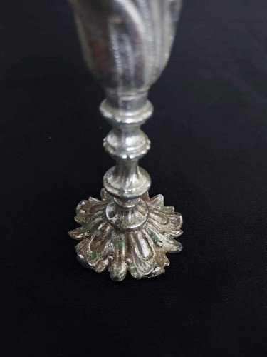 12: Castiçal De Mesa Em Metal 1