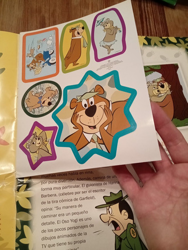 Oso Yogi Con Stickers Colección De Oro Clarín Hanna Barbera 1