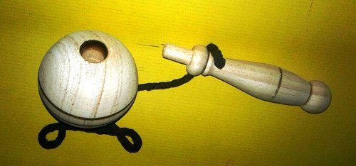 Juego Clásico Balero De Madera Nuevo (2 Modelos) 1