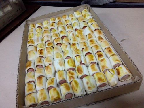 Menu Delivery - 30 Minihamburguesitas + 30 Salchichitas Roll 1