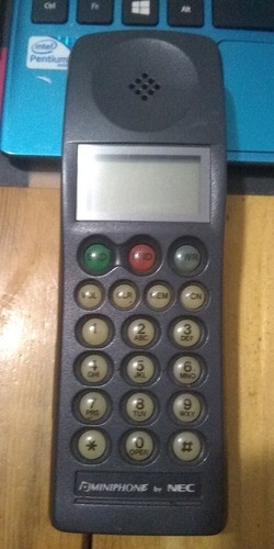 Teléfono Celular Muy Antiguo 0
