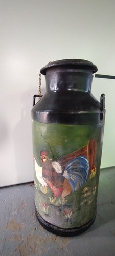 Barril Genérico Lechero Pintado Con Gallinas 0