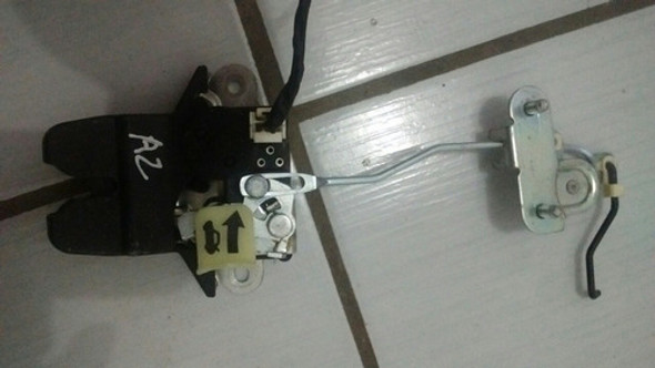 Fechadura Tampa Traseira Azera 09 1