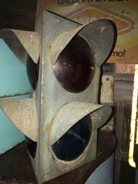 Semáforo Antiguo De Tren De Chapa Boliche Decoracion 0 Semáforo Antiguo De Tren De Chapa Boliche Decoracion 0