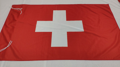 Bandera De Suiza 2.5 X 1.4 M Hacemos De Todos Los Países 0