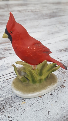 Figura De Cardenal En Porcelana 0