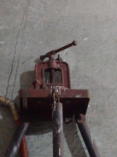 Morsa Para Corte De Caños 1