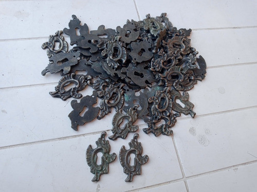 T- 4 Antiguos Bocallaves De Bronce Niquelado 5,5cm X 3,6cm 0