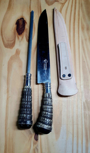 Cuchillo Simil Tatu De 22cm De Hoja Y Chaira 1