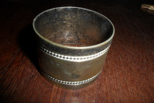 Antiguo Servilltero Metal Sellado Raro Monograma Plateria 0
