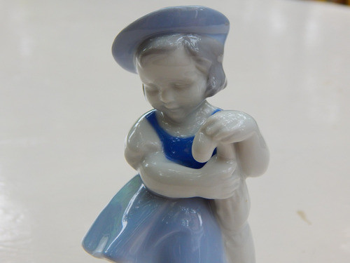 Figura Porcelana Bavaria. Impecable Estado 1