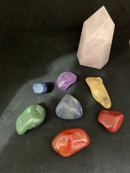 Ponta De Quartzo Rosa + Cristais Dos Chakras 1