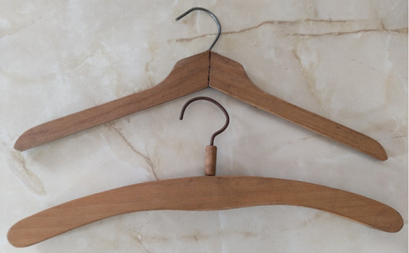 Perchas De Madera (muy Antiguas) 0