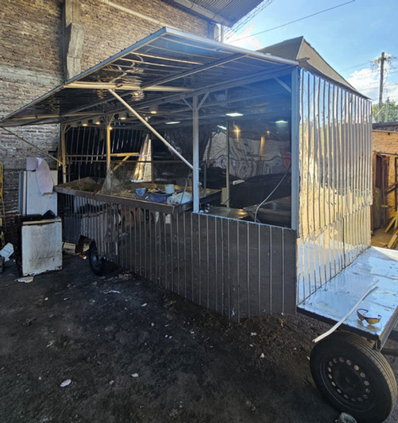 Trailer Feria 0