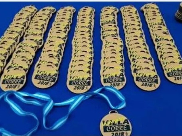 200 Medallas Mdf Sticker 0