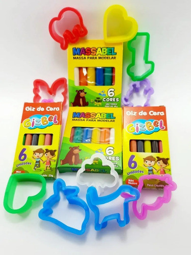 Kit Com 135 Caixas De Massinha De Modelar + 270 Forminhas 0