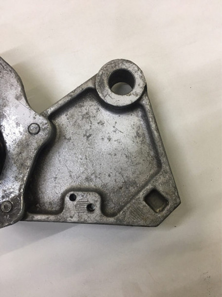 Suporte Da Pinça De Freio Traseira Comet 250 Original 0