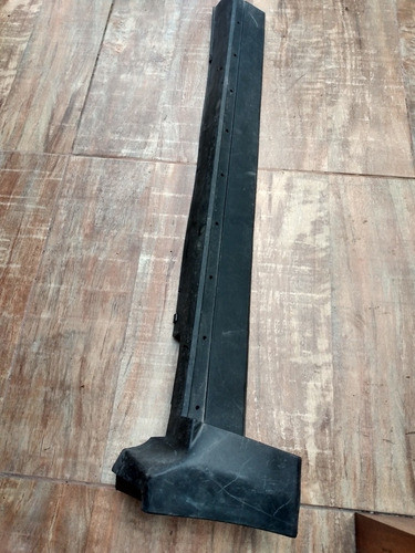 Cubre Zócalo Derecho Chevrolet Equinox Original 0