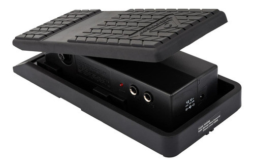 Behringer Fcv100 Pedal De Expresion Volumen Musica Pilar 0