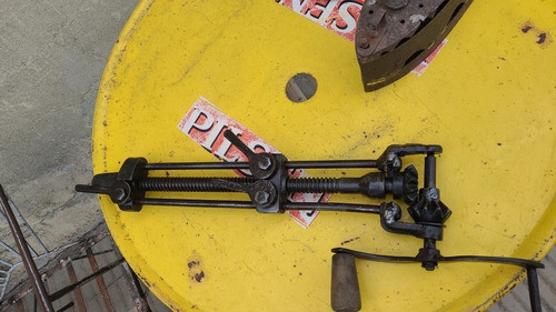 Maquina De Alambrar De Torno Antigua 0