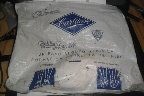 Carlitos Guide Step 26 Publicidad Zapato Zapatito Calzado 0