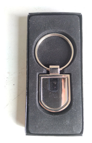 Lote De 2 Llaveros De Metal Con Caja 0