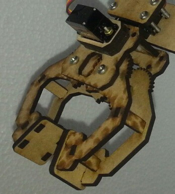 Kit Frame Pinza Robotica Precision Estructura Y Tornilleria 0