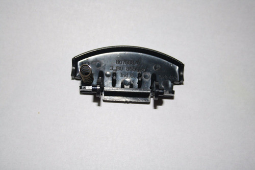 Manija Traba Boton Apoya Brazo Vw Golf/ Bora/ Passat - Negro 0