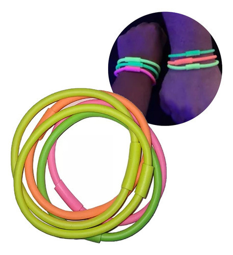 24 Pulseras Flúo De Goma Brilla Con Luz Uv Cotillon Carioca 0