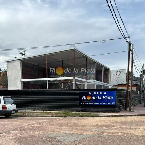 Loal Disponible En Alquiler Anual. 0