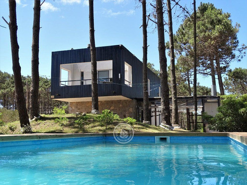 Abanú Casa En Punta Del Diablo 0