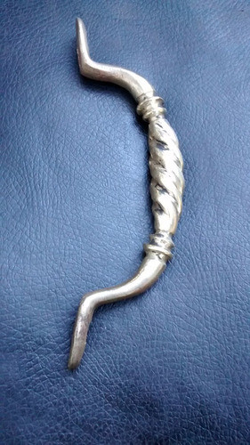Manija De Bronce Maciza Antigua 0