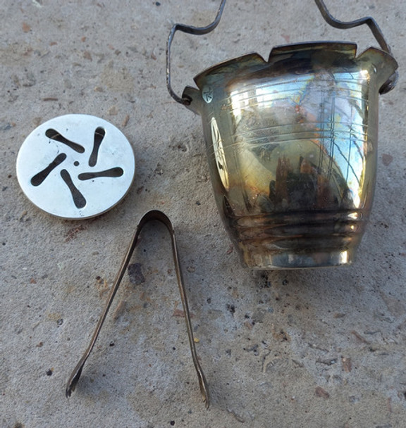 Antigua Hielera C/pinza En Metal Ind.arg. 0