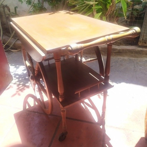 Mesita Bar Extensible C/ Ruedas-impecable-no Envio-ituzaingo 0