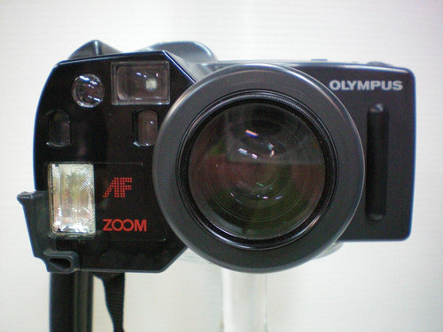 Cámara Fotográfica Olympus Infinity Super Zoom 300. 0