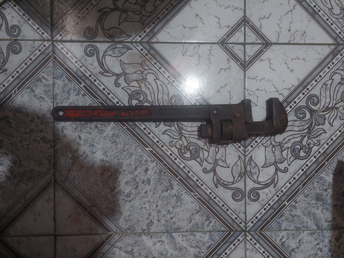 Llave Estilson 12 0
