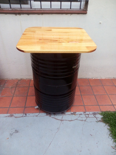 Mesa Barril Bar 0