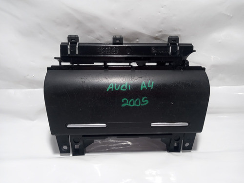 Cinzeiro  Central Audi A4 2005 0
