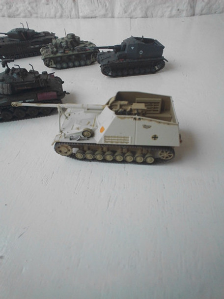 Hummel Escala 1/72 + 4 0