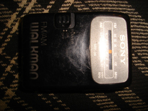 Radio Sony Am-fm Srf-39funcionando 0