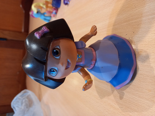 Dora La Exploradora ( Importada De Eeuu) 0